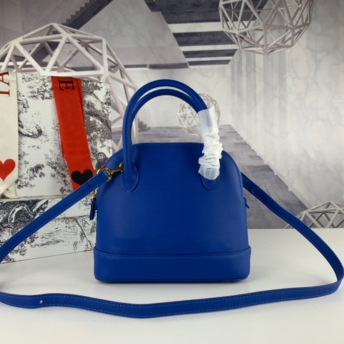 Dio Handbag Women Luxurys Designers Bags 2021 designe Womens Handbags Purses Tote mini Crossbody Bag Wallet Purse Shoulder leather solds real le, 01
Dio Handbag Women Luxurys Designers Bags 2021 designe Womens Handbags Purses Tote mini Crossbody Bag Wallet Purse Shoulder leather solds real le, 01