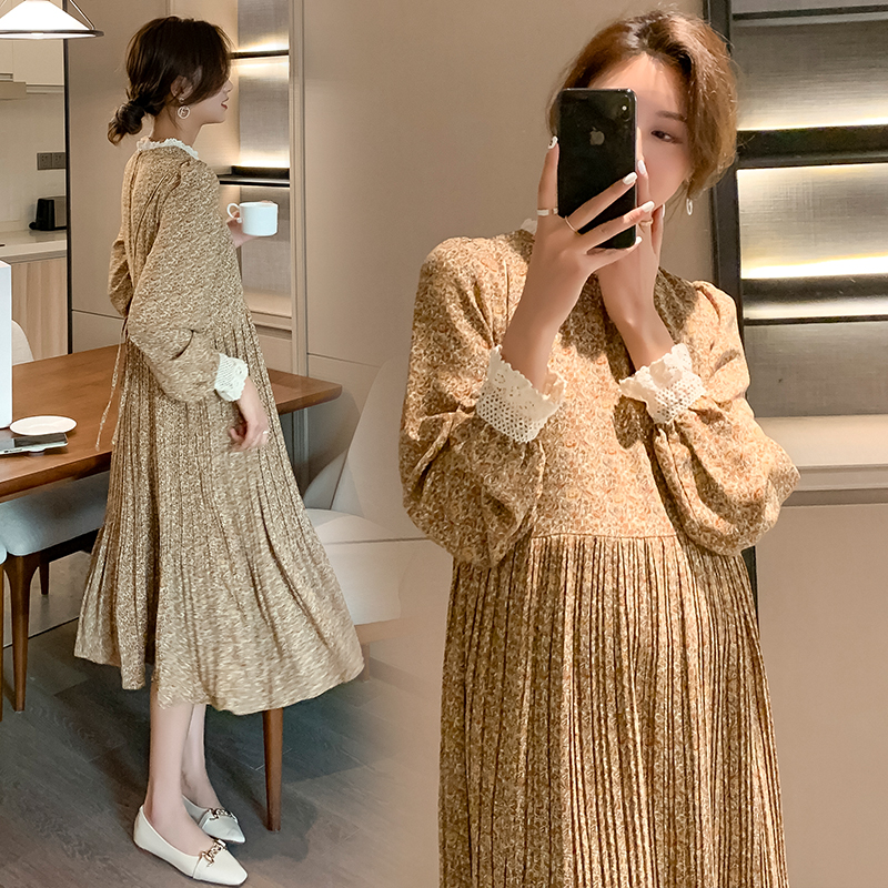 705# 2021 spring korean fashion maternity long dress floral printed a line loose clothes for pregnant women ties waist pregnancy, Black;gray
705# 2021 spring korean fashion maternity long dress floral printed a line loose clothes for pregnant women ties waist pregnancy, Black;gray