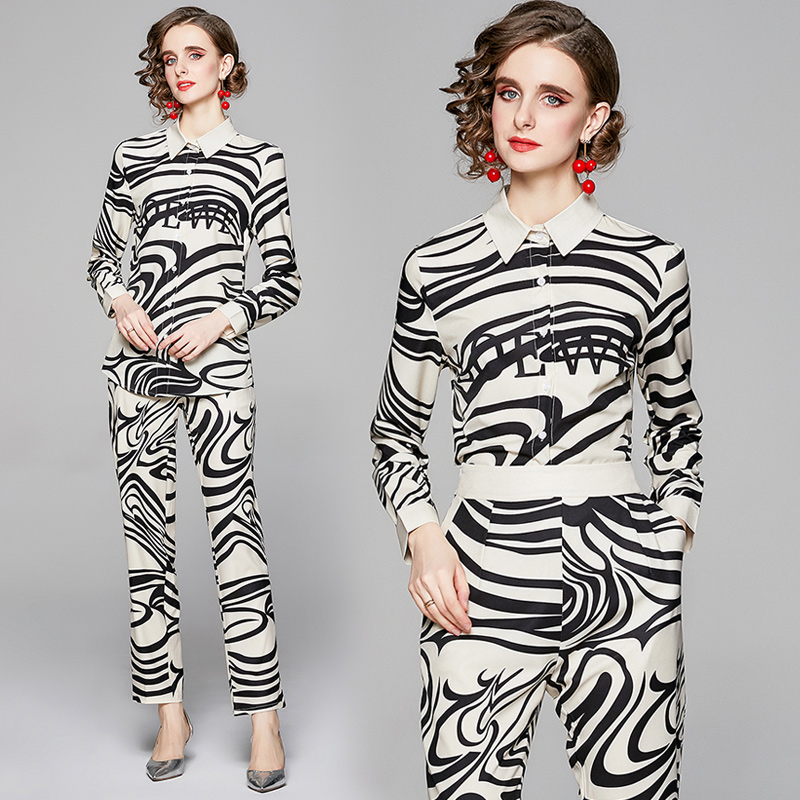 Latest Runway ZeBra Grain Pants Outfits Ladies Long Sleeve Button Shirts And Printed Casual Trousers Quality Spring Autumn Women Designer Plus Size Two Piece Sets, White
Latest Runway ZeBra Grain Pants Outfits Ladies Long Sleeve Button Shirts And Printed Casual Trousers Quality Spring Autumn Women Designer Plus Size Two Piece Sets, White