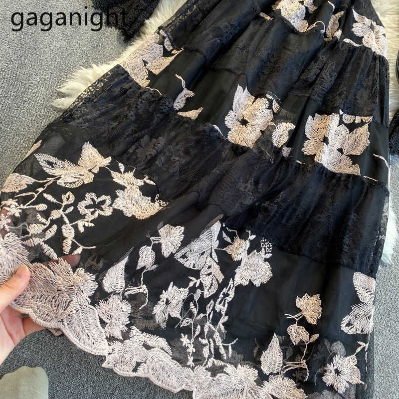French Vintage O-Neck High Waist Vestidos Long Sleeve Lace Embroidery Fashion Hollow Out Women Dresses Office Ladies 210601