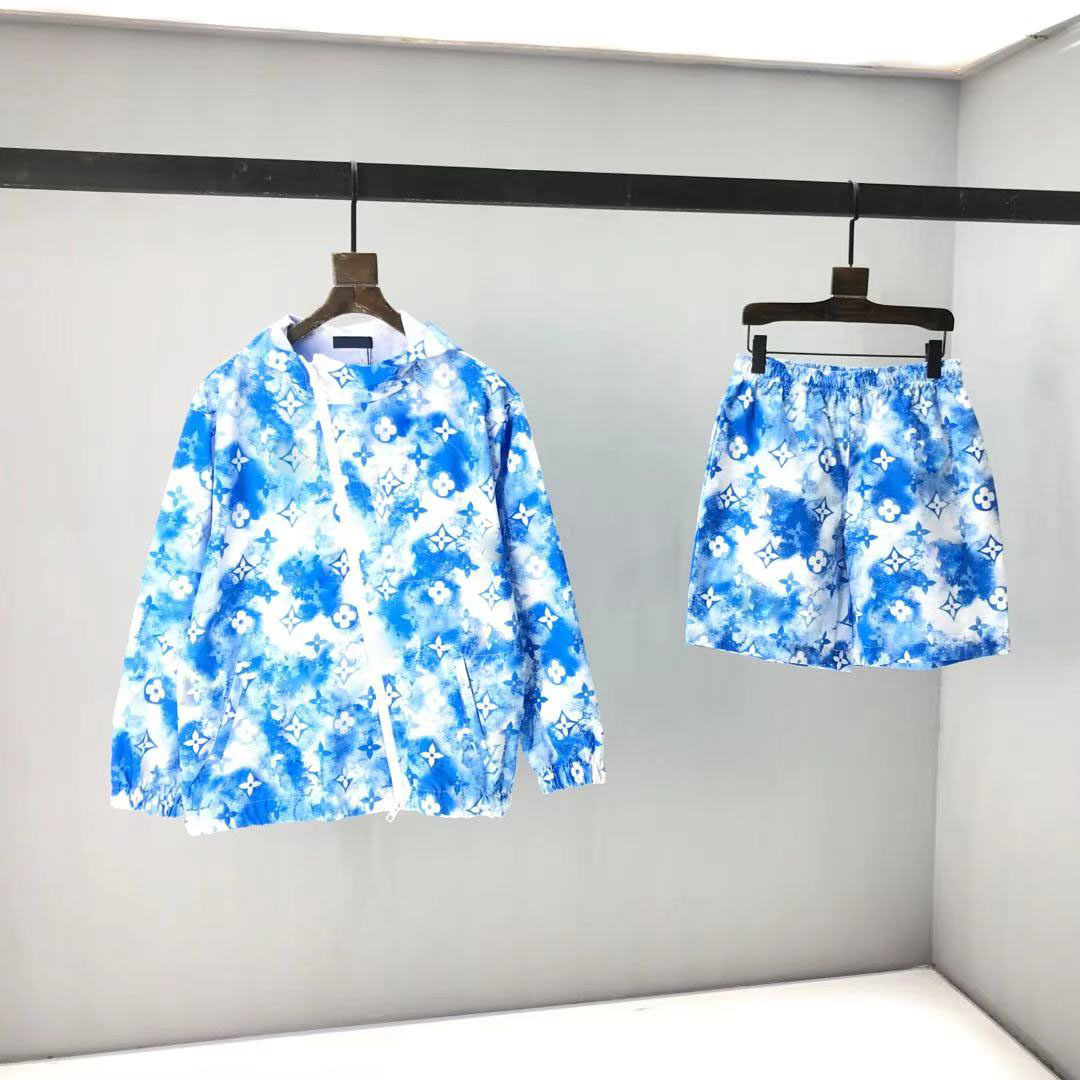 2021ss spring and summer new high grade cotton printing short sleeve round neck panel T-Shirt Size: m-l-xl-xxl-xxxl Color: black white mnn
2021ss spring and summer new high grade cotton printing short sleeve round neck panel T-Shirt Size: m-l-xl-xxl-xxxl Color: black white mnn