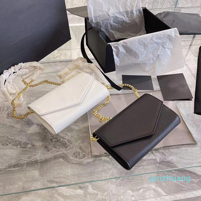 Designer- Shoulder Bags mini messenger bag Premium PU black White Letter Chains 17cm wallet handbags Crossbody bags
Designer- Shoulder Bags mini messenger bag Premium PU black White Letter Chains 17cm wallet handbags Crossbody bags