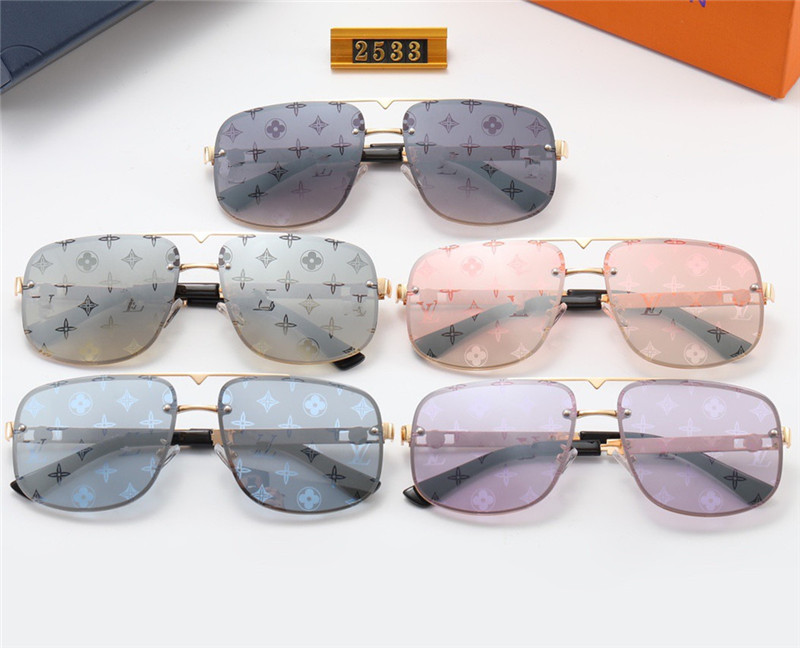 Europe and the United States 2021 new high-end printing letters fashion sunglasses men and women luxury sunglasses, White;black
Europe and the United States 2021 new high-end printing letters fashion sunglasses men and women luxury sunglasses, White;black