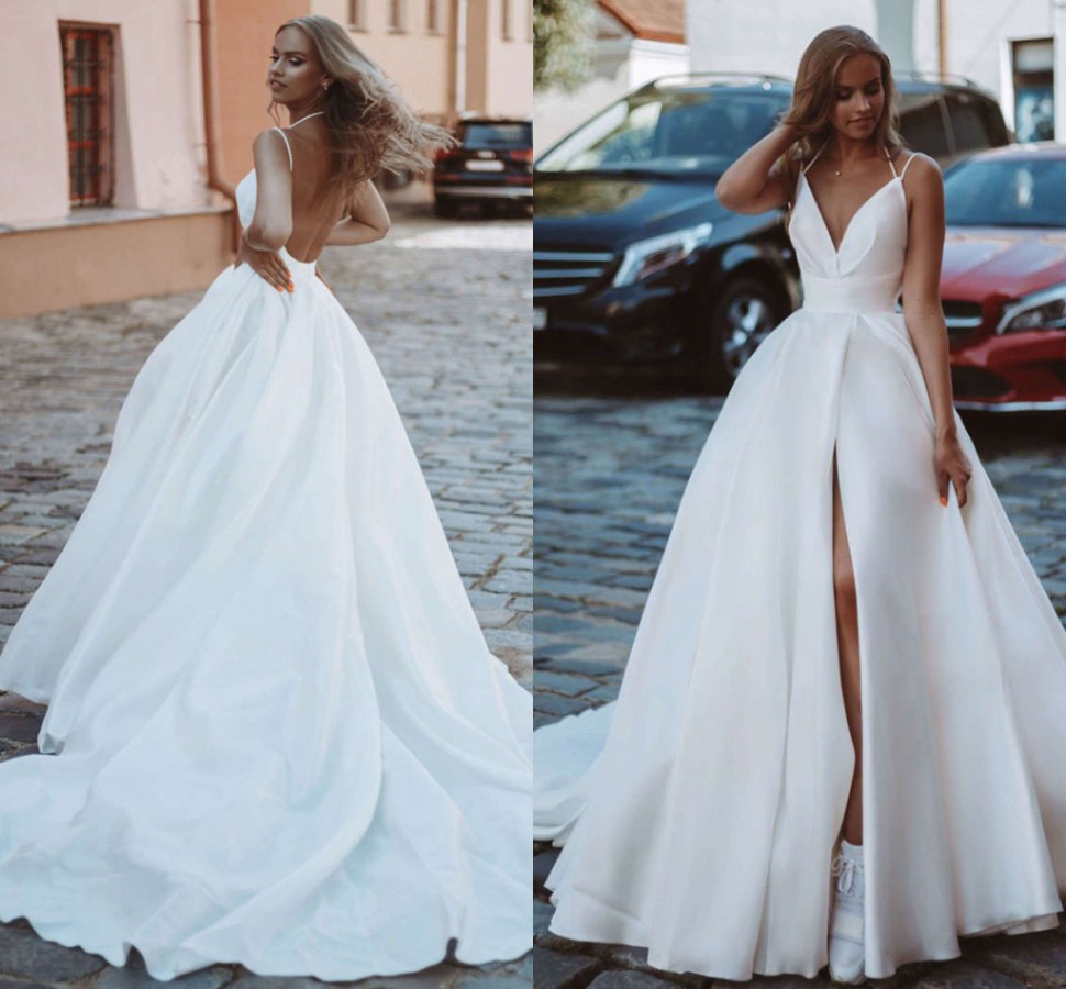 Sexy Straps Sleeveless Satin Wedding Dresses V Neck Simple A-line Bridal Dress Open Back Long Train Vestido De Mariage
