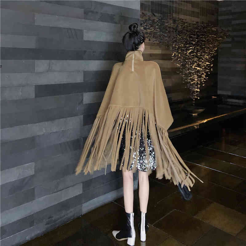 Autumn Winter Women Overcoat Manteau Fashion Streetwear Batwing Sleeve Faux Mink Cashmere Tassel Cloak Coat 210506