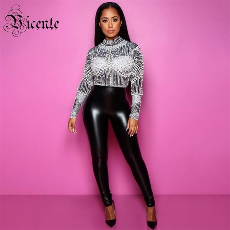 Chic Pearl Design Two Pieces Long Sleeves Celebrity Party Crop Tops Pu Pants Suit 210520, Black
Chic Pearl Design Two Pieces Long Sleeves Celebrity Party Crop Tops Pu Pants Suit 210520, Black