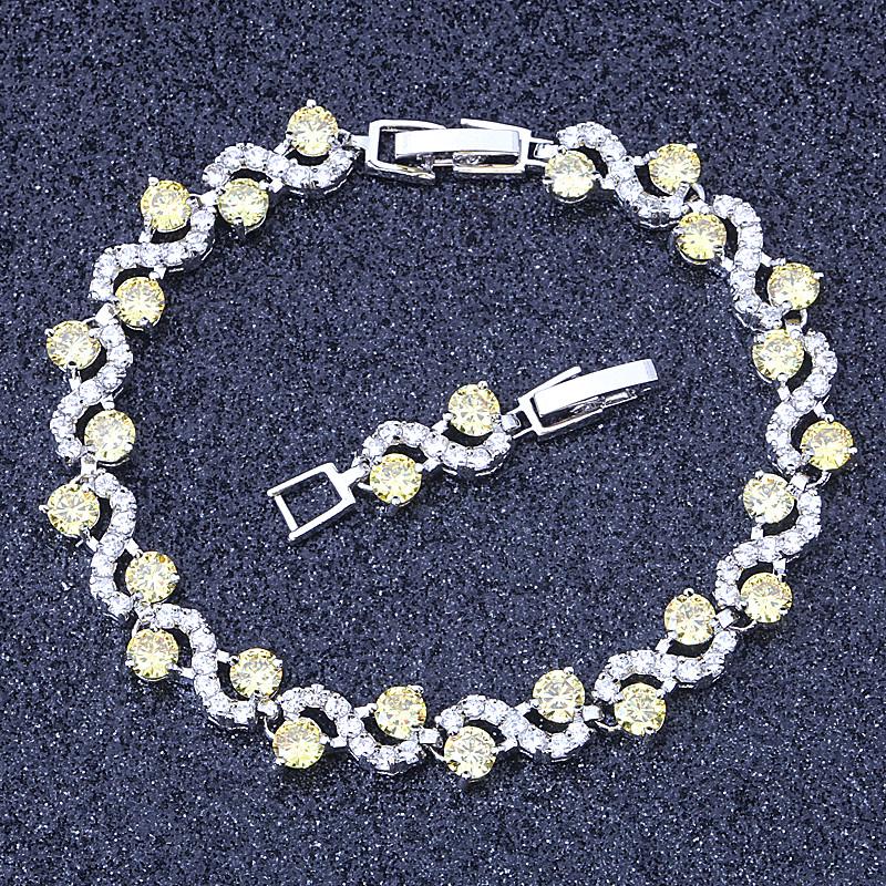 Glam Luxe Mysterious Silver Colour Overlay Bracelet Bangle White Crystal Stones S055 Link, Chain
Glam Luxe Mysterious Silver Colour Overlay Bracelet Bangle White Crystal Stones S055 Link, Chain