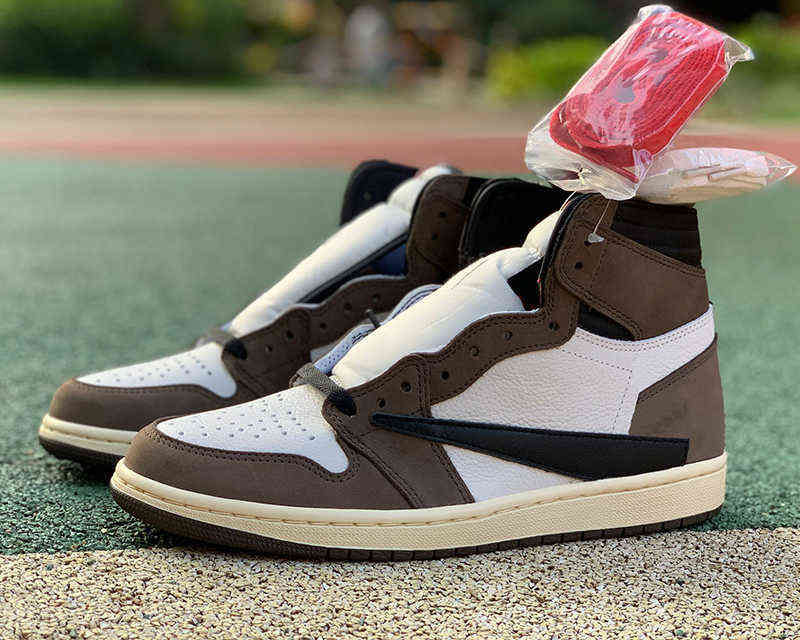 Top Outdoor Shoes 1s TRAVISs Scotts X Brown Cactus Jack OG TS SP Authentic Jumpman 1 High Men Sports Outdoor Sneakers With box
Top Outdoor Shoes 1s TRAVISs Scotts X Brown Cactus Jack OG TS SP Authentic Jumpman 1 High Men Sports Outdoor Sneakers With box