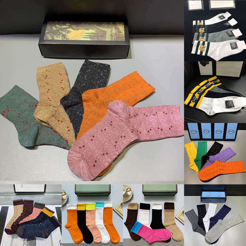 20ss Designer Mens Wolf Casual Tiger Pure Cotton Sports Winter Embroidery Socks Gift Box Set Highest, Black