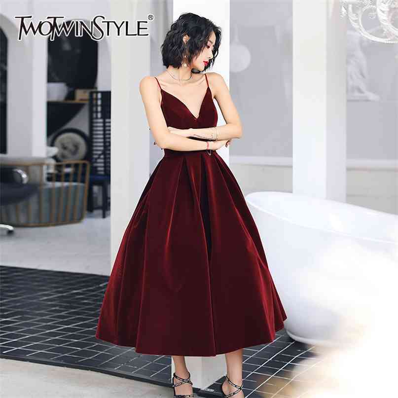 Sexy Velvet Women Party Dress V Neck Spaghetti Strap High Waist Backless Elegant Dresses Female Clothing 210520, Black
Sexy Velvet Women Party Dress V Neck Spaghetti Strap High Waist Backless Elegant Dresses Female Clothing 210520, Black