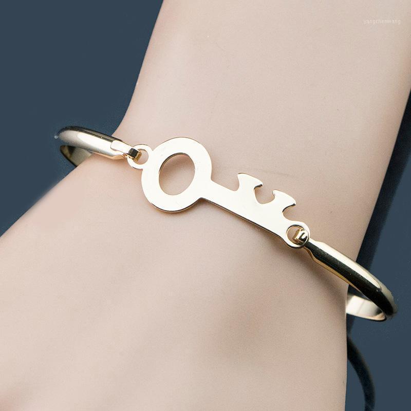 Stainless Steel Top G Old Plated Key Bangle Bracelet Wristband For Women Wedding Party Jewelry Gift A-2212
Stainless Steel Top G Old Plated Key Bangle Bracelet Wristband For Women Wedding Party Jewelry Gift A-2212