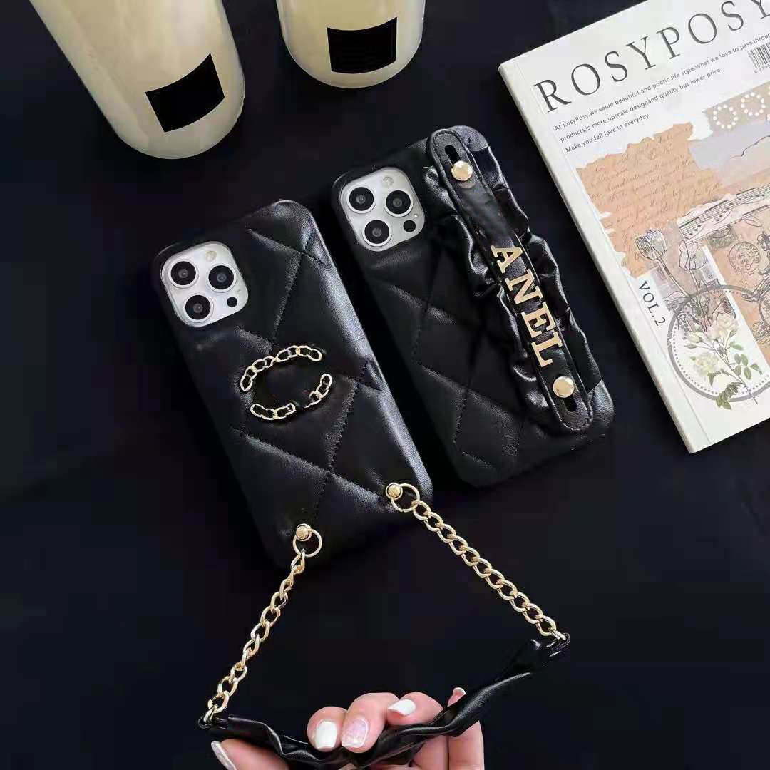 Caviar Design Brand C Phone cases For iPhone 12 promax 12pro 11 Pro XS Max XR X 8 Plus with braclet
Caviar Design Brand C Phone cases For iPhone 12 promax 12pro 11 Pro XS Max XR X 8 Plus with braclet