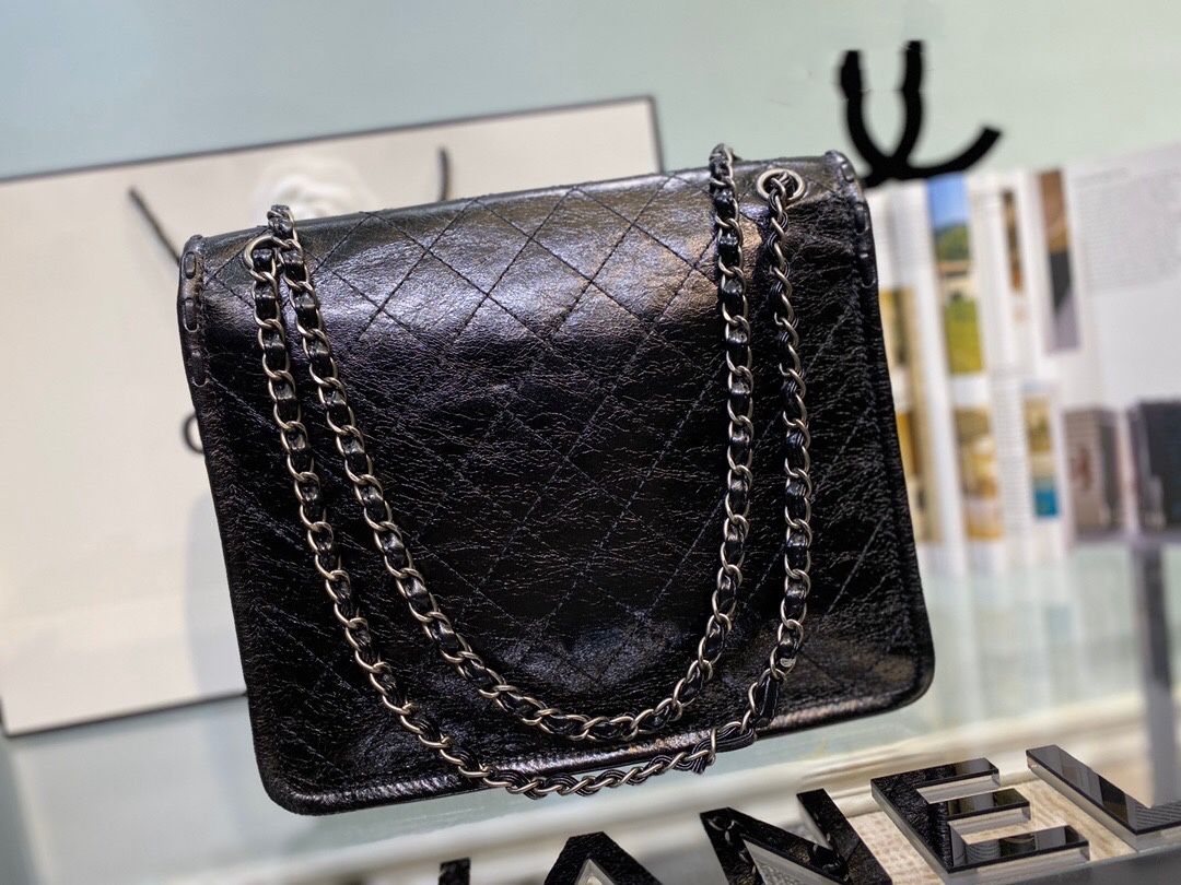 wax postman's bag very soft practical. Imported fragrant oil skin has light fragrance The leather is delicate and, Black
wax postman's bag very soft practical. Imported fragrant oil skin has light fragrance The leather is delicate and, Black