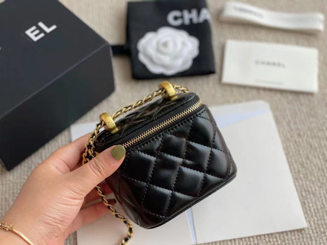 Designer luxury women's One Shoulder Messenger Bags fashion brand black and White Wallet Zipper leather bag gold chain 11x8.5cm double CC, Customized
Designer luxury women's One Shoulder Messenger Bags fashion brand black and White Wallet Zipper leather bag gold chain 11x8.5cm double CC, Customized