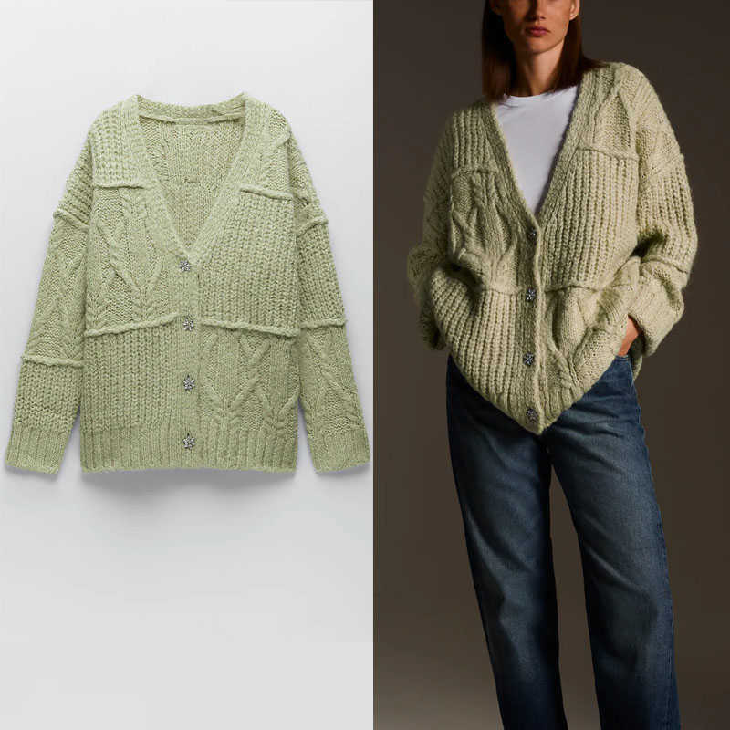 Za Patchwork Knit Cardigan Women V Neck Long Sleeve Jewel Button Sweater Knitted Top Woman Fashion Winter Green Sweaters 210602
Za Patchwork Knit Cardigan Women V Neck Long Sleeve Jewel Button Sweater Knitted Top Woman Fashion Winter Green Sweaters 210602