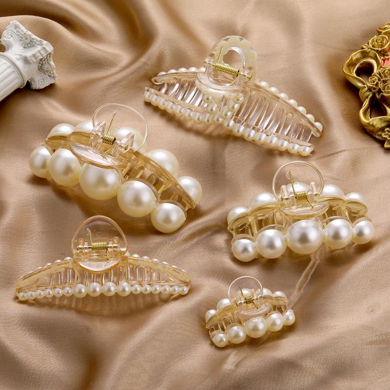 Hair Clips & Barrettes Fashion Korean White Pearl Hairpin Accessories Female Heart Butterfly Geometry Big Headdress Jewelry, Golden;silver
Hair Clips & Barrettes Fashion Korean White Pearl Hairpin Accessories Female Heart Butterfly Geometry Big Headdress Jewelry, Golden;silver
