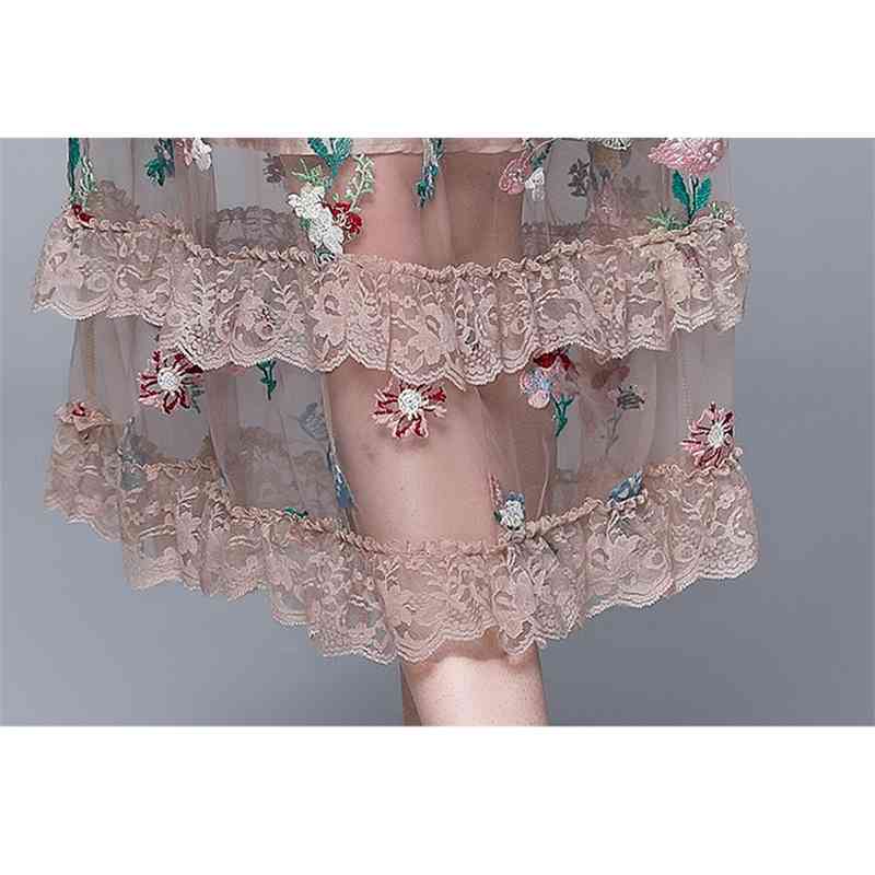 Summer Women Lace Patchwork Mesh Embroidery Ruffles Cake Dresses Retro Stand Collar Short Sleeve Boho Sweet Long Dress 210519