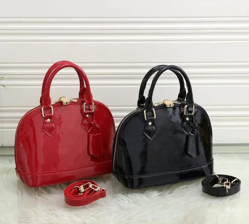 YQ Classic ALMA BB shell bag women PU Genuine Leather patent handbags flower Embossed shoulder bags designer handbags high quality crossbody Purse with lock, Additional shipping
YQ Classic ALMA BB shell bag women PU Genuine Leather patent handbags flower Embossed shoulder bags designer handbags high quality crossbody Purse with lock, Additional shipping