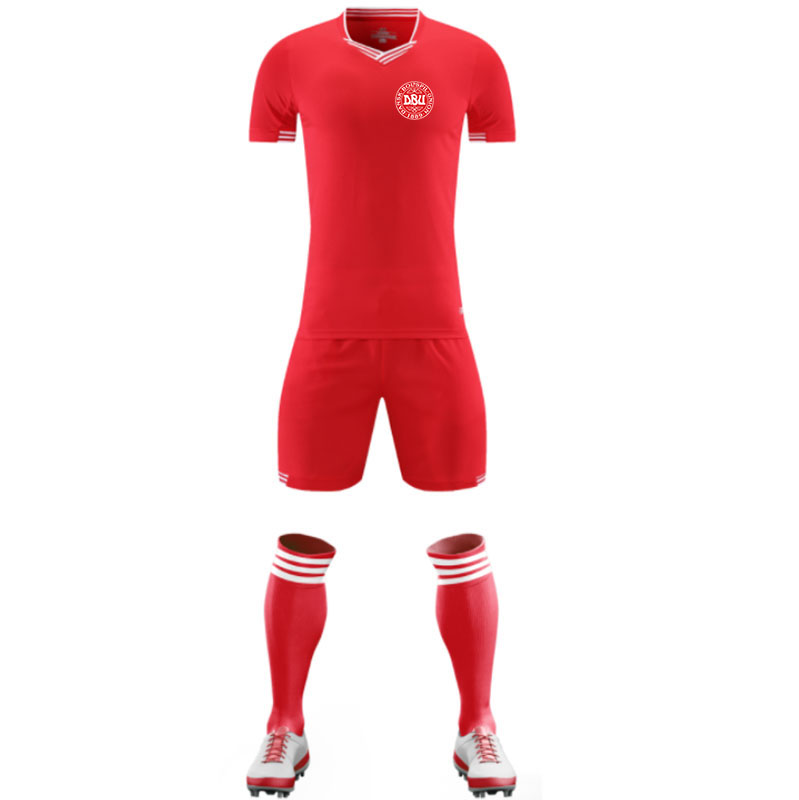 21/22 Denmark Running Sets Outdoor Football Sports Suits Mens Egergetic 100% Polyester Joggers Soccer Wear, Red
21/22 Denmark Running Sets Outdoor Football Sports Suits Mens Egergetic 100% Polyester Joggers Soccer Wear, Red