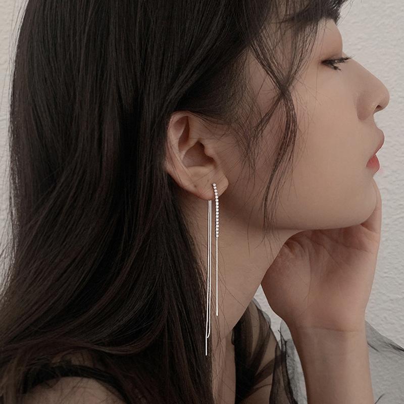 Dangle & Chandelier Simple Long Tassel Rhinestone Hanging Earrings For Women Korean Fashion Aesthetic Jewelry Piercing Pendant Party Arete
Dangle & Chandelier Simple Long Tassel Rhinestone Hanging Earrings For Women Korean Fashion Aesthetic Jewelry Piercing Pendant Party Arete