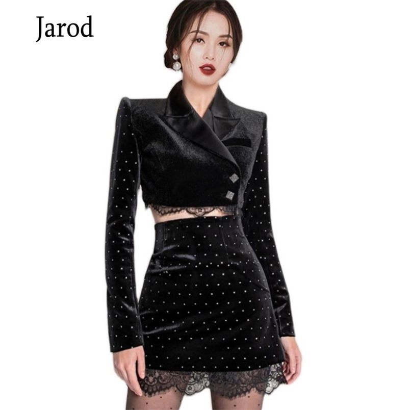 High Quality Korean Women Two Piece Set Elegant Black Dot Velvet Short Coat And Waist Bodycon Lace Patchwork Skirt Suit 210519, Photo color
High Quality Korean Women Two Piece Set Elegant Black Dot Velvet Short Coat And Waist Bodycon Lace Patchwork Skirt Suit 210519, Photo color