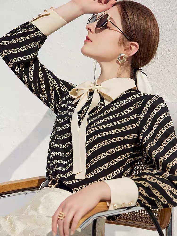 Lisa celebrity style chain printed bow tie office lady blouse shirt women female black turn down collar tops fashion chic 210421