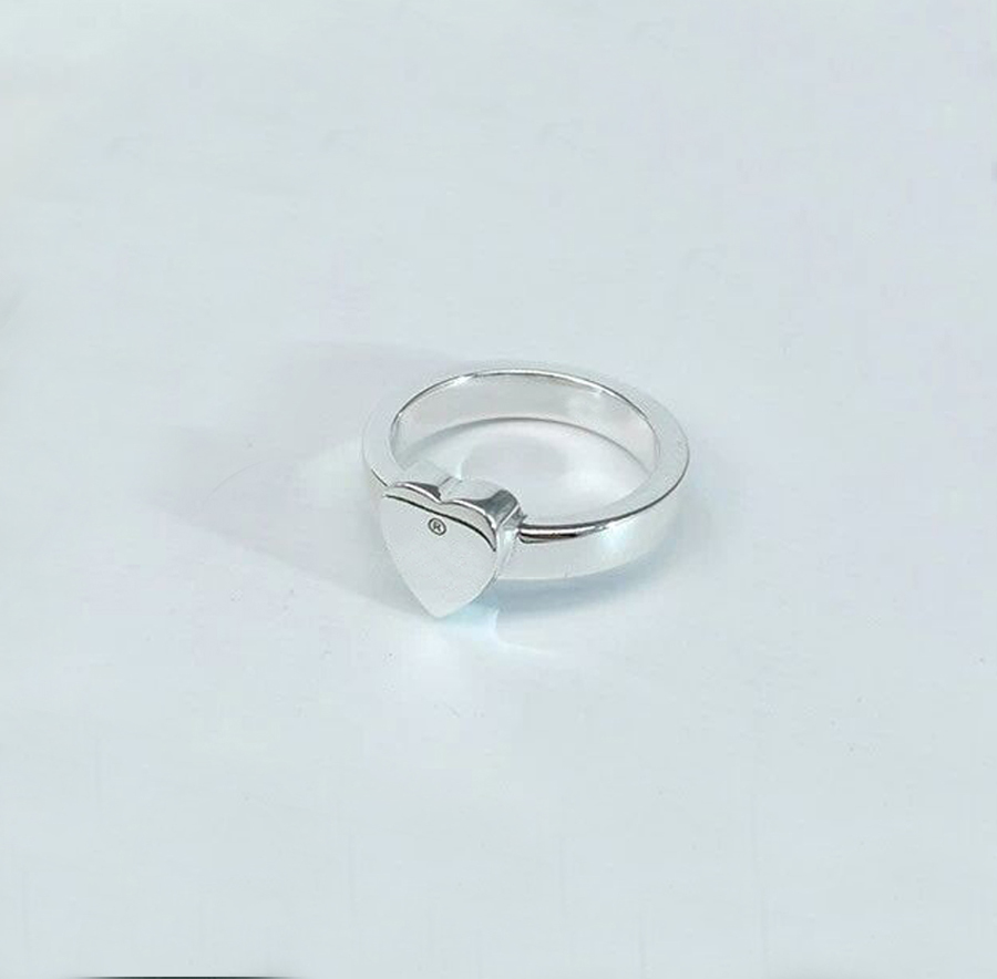 Silver Plated Ring with heart for mens and women engagement wedding jewelry lover gift
Silver Plated Ring with heart for mens and women engagement wedding jewelry lover gift