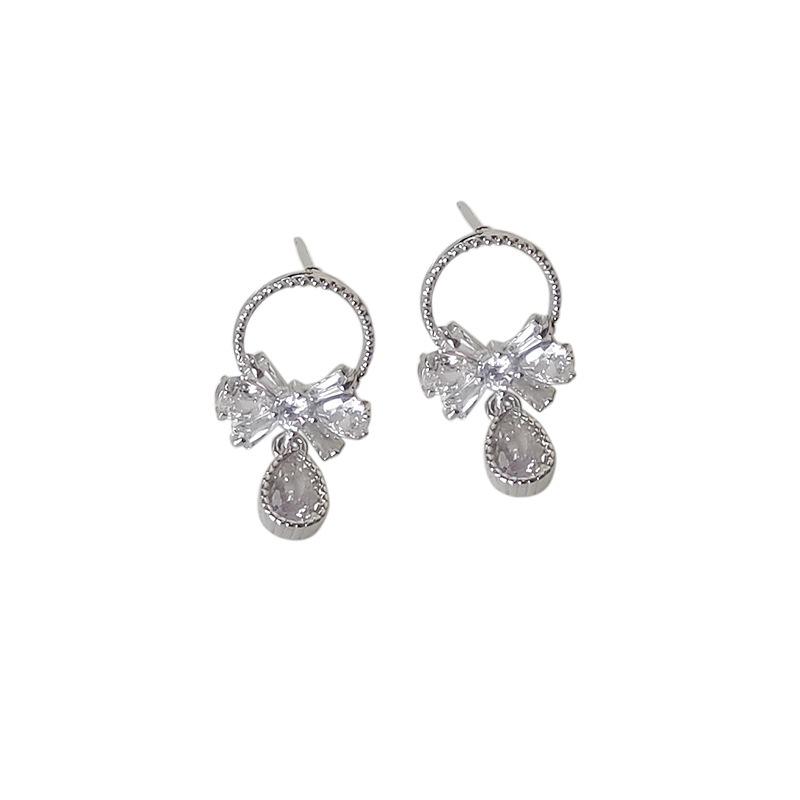 Stud Needle Women's Earrings Bow Knot Sweet Pastoral Elegant And Simple Ins 925 Silver Fine Or Fashion Earring Type, Golden;silver
Stud Needle Women's Earrings Bow Knot Sweet Pastoral Elegant And Simple Ins 925 Silver Fine Or Fashion Earring Type, Golden;silver