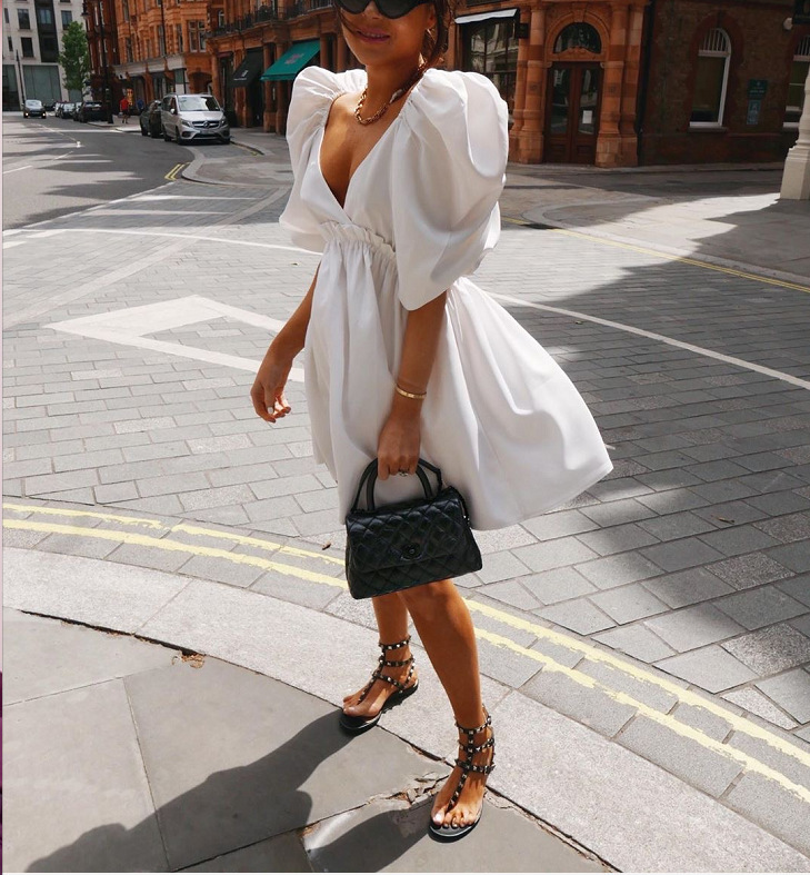 Women Dress Puff Sleeve V-neck Sexy Beach Dresses Vintage Plus Size Short Summer Fashion 210513