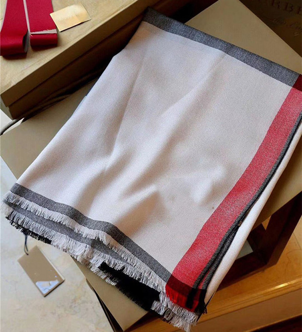 Wholesale scarf classic plaid brand scarves soft cotton wool scarf, men's and women's style 180*70cm
Wholesale scarf classic plaid brand scarves soft cotton wool scarf, men's and women's style 180*70cm