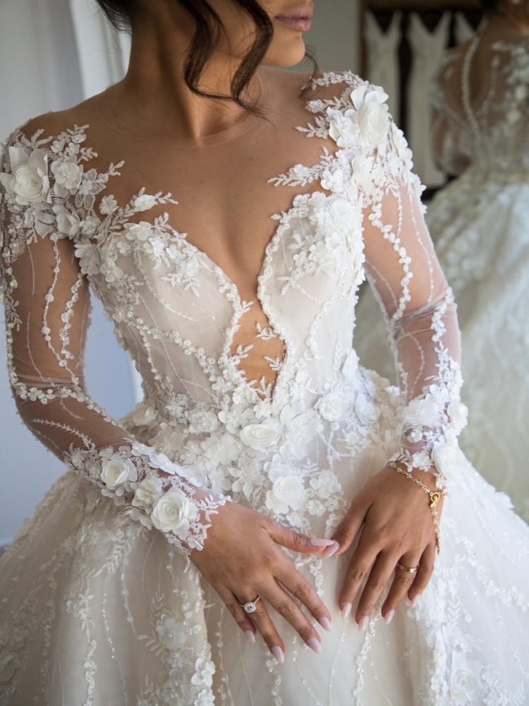 Luxury 2021 Wedding Dresses Bridal Gowns 3D Floral Lace Appliqued Beaded Long Sleeve Country Style Vestidos De Novia