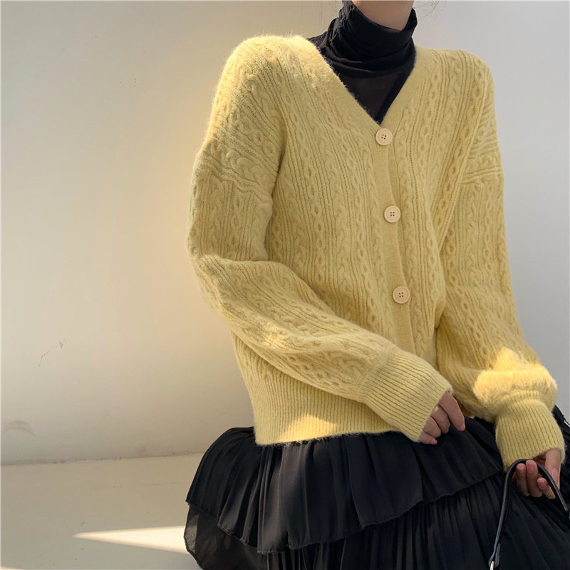 Elegant Women V-Neck Gentle Cute Chic All-Match High Quality Fashion Knitted Lantern-Sleeved Cardigans Sweater 210421