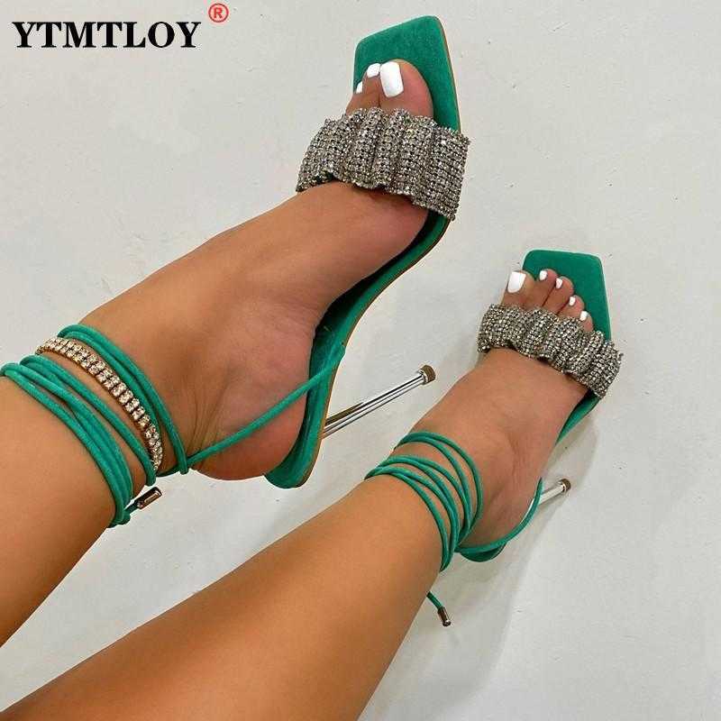 Summer Women High Heels Crystal Sandals Wedding Bridal Stiletto Glitter Prom Elegant Stripper Diamond Shoes Sexy Ankle Strap Y0721, Black
Summer Women High Heels Crystal Sandals Wedding Bridal Stiletto Glitter Prom Elegant Stripper Diamond Shoes Sexy Ankle Strap Y0721, Black