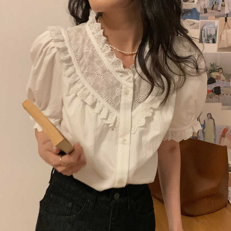 Korejpaa Women Shirt Summer Korean Chic Ladies Retro Style V-Neck Lace Stitching Single-Breasted Puff Seeve Blouses 210526