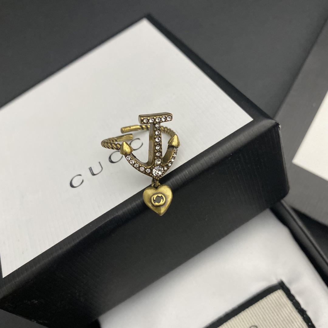 Designer jewelry Ancient peach heart double old hand decoration classic boat anchor set zircon fashion open ring
Designer jewelry Ancient peach heart double old hand decoration classic boat anchor set zircon fashion open ring