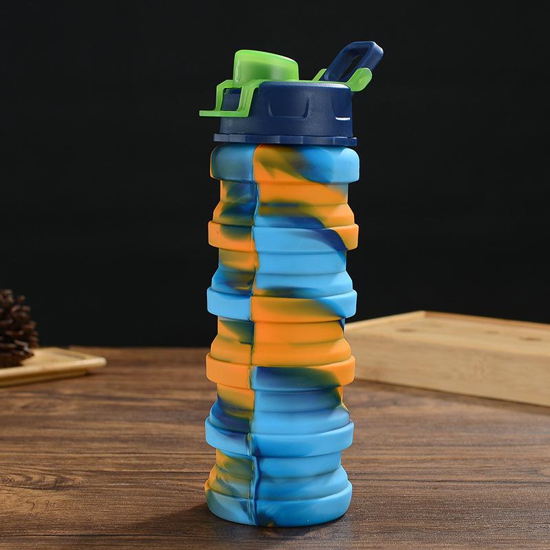 Creative Camouflage Water Bottle Silicone Fold Telescopic Tumbler Carabiner Sports Drinks Cups Portable Hiking Camping Equipment 500ML FY4515 Z260202