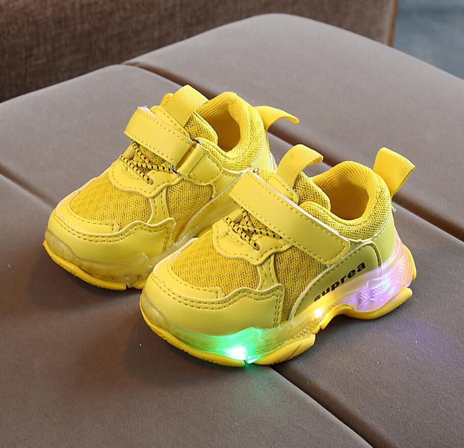 Kids Shoes Luminous Autumn Toddler Boys Glowing Sneakers Child Sports Shoes For Baby Girls Led Sneaker With Light Running Shoes 97, Orange
Kids Shoes Luminous Autumn Toddler Boys Glowing Sneakers Child Sports Shoes For Baby Girls Led Sneaker With Light Running Shoes 97, Orange