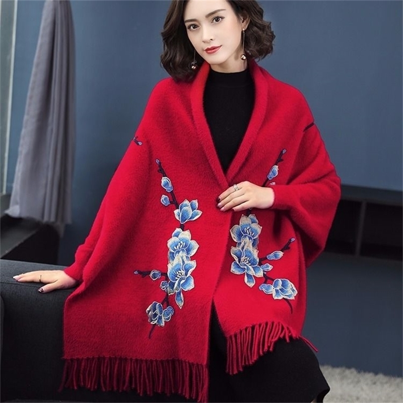 Faux Mink Velvet Autumn And Winter Embroidered Shawl Coat Cape Cheongsam With Thick Warm Mid-length Cardigan 210427, Burgundy
Faux Mink Velvet Autumn And Winter Embroidered Shawl Coat Cape Cheongsam With Thick Warm Mid-length Cardigan 210427, Burgundy