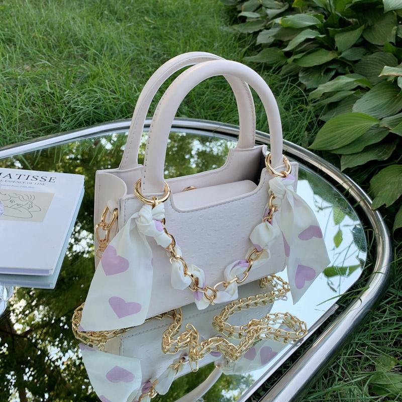 Evening Bags Designer Women's PU Leather Handbag High Quality Silk Scarf Small Chain Shoulder Bag Ladies Fashion Casual Messenger Handbags, Black
Evening Bags Designer Women's PU Leather Handbag High Quality Silk Scarf Small Chain Shoulder Bag Ladies Fashion Casual Messenger Handbags, Black
