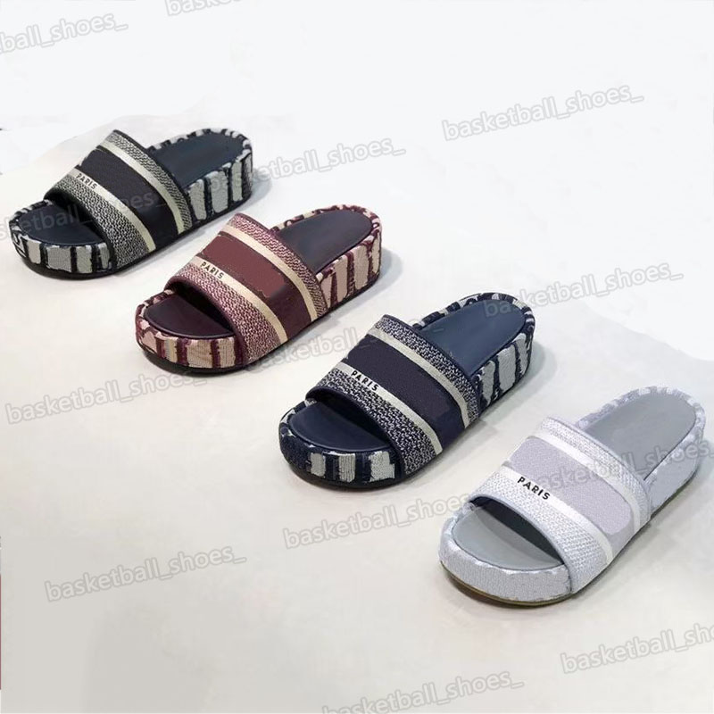 Luxurys Desginers Slippers Women colour Designer Platform Oblique Embroidered Slipper Cotton Mules Dway Slides Sandals Jacquard Leather Wo, Black
Luxurys Desginers Slippers Women colour Designer Platform Oblique Embroidered Slipper Cotton Mules Dway Slides Sandals Jacquard Leather Wo, Black