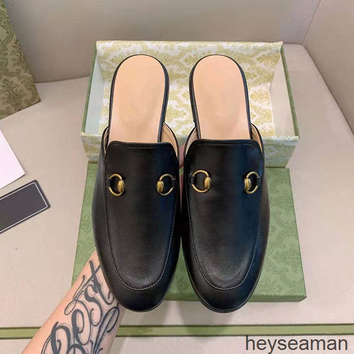 Slippers Mules Designer Women Loafers Genuine Leather Sandals Casual Shoes Princetown Metal Chain Shoe Lace Velvet Slipper XLLI, 2# shoe box
Slippers Mules Designer Women Loafers Genuine Leather Sandals Casual Shoes Princetown Metal Chain Shoe Lace Velvet Slipper XLLI, 2# shoe box