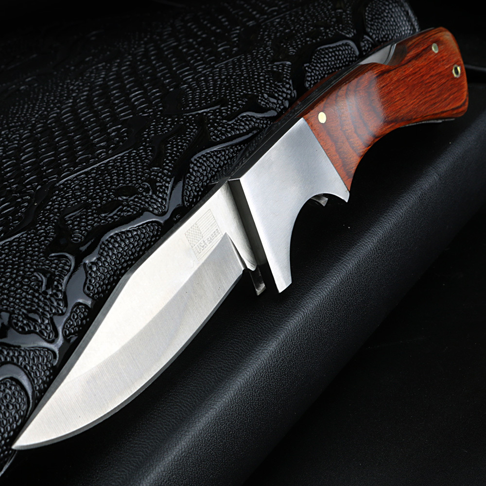 Xuan open-air hunting wild survival knife, high-hunting tactic, high-strength steel folding knife.
Xuan open-air hunting wild survival knife, high-hunting tactic, high-strength steel folding knife.