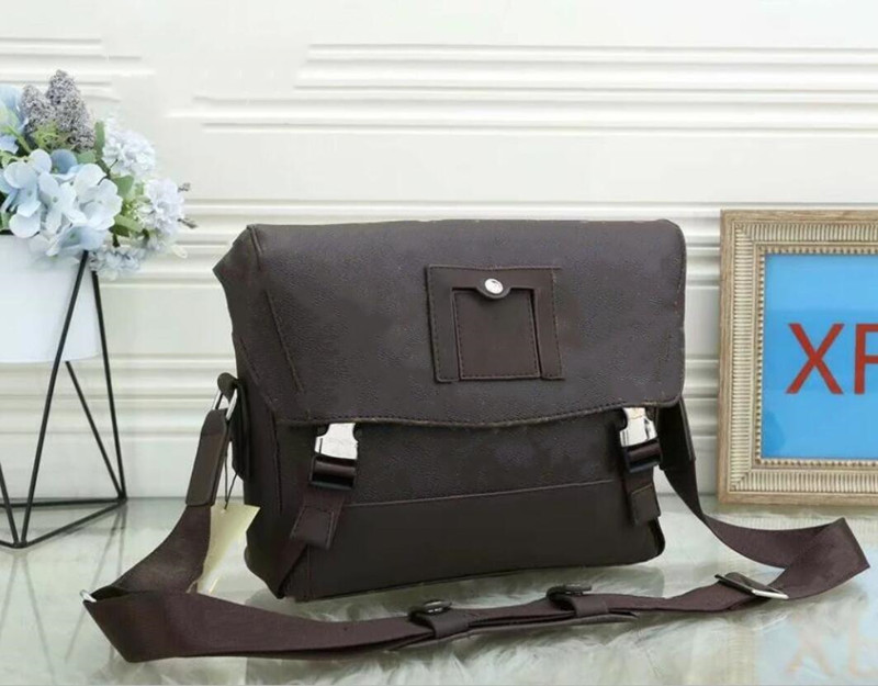 YQ 2021 Mens Messenger Bag PU Leather Designer Bags Black Briefcases Brand Crossbody Shoulder Purses with Small Purse Fashion Style, Dblack grid
YQ 2021 Mens Messenger Bag PU Leather Designer Bags Black Briefcases Brand Crossbody Shoulder Purses with Small Purse Fashion Style, Dblack grid