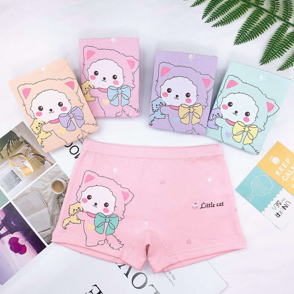 Special volume cotton children's underwear cute print Boxer Shorts primary school girls', Camo
Special volume cotton children's underwear cute print Boxer Shorts primary school girls', Camo