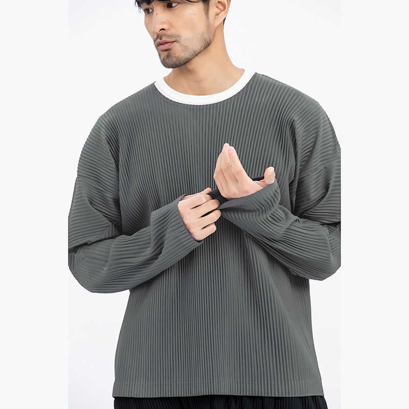 IEFB Men's Wear Japanese Stretch Fabric Pleated Loose Tops Round Collar Loose Long Sleeve T-shirt Male 9Y3057 210623