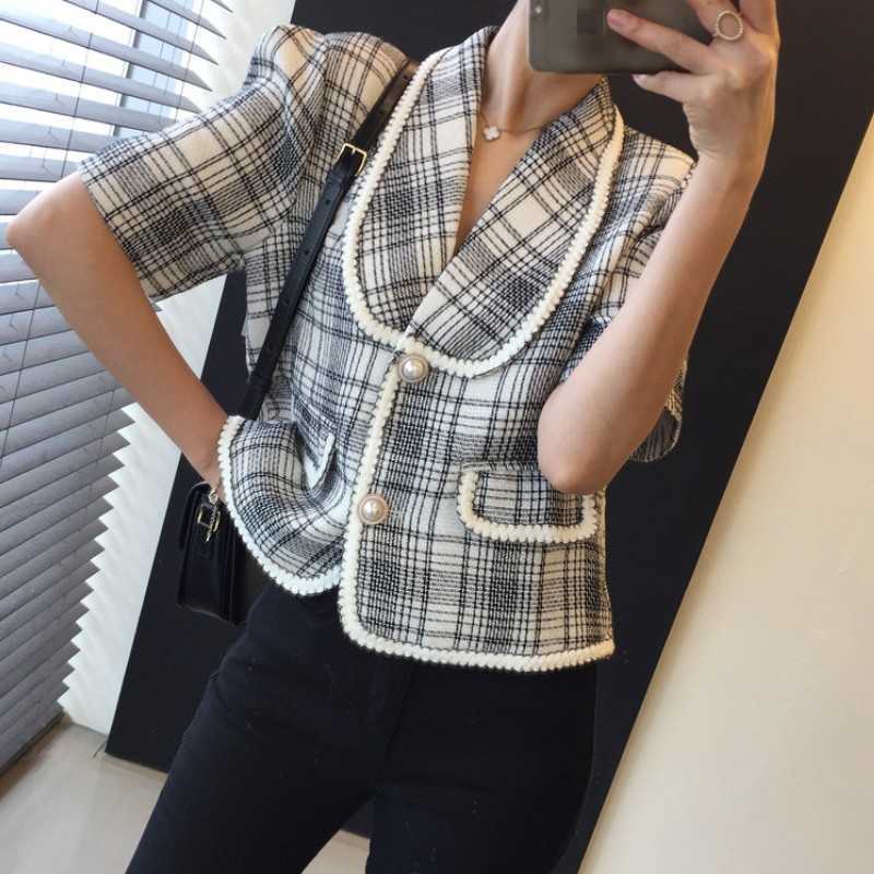 Temperament Ladies Korea Style Plaid Tweed Women Short Sleeve Jacket Spring Elegant Female Fashion Casual Chic Cardigan Top 210526, Photo color
Temperament Ladies Korea Style Plaid Tweed Women Short Sleeve Jacket Spring Elegant Female Fashion Casual Chic Cardigan Top 210526, Photo color