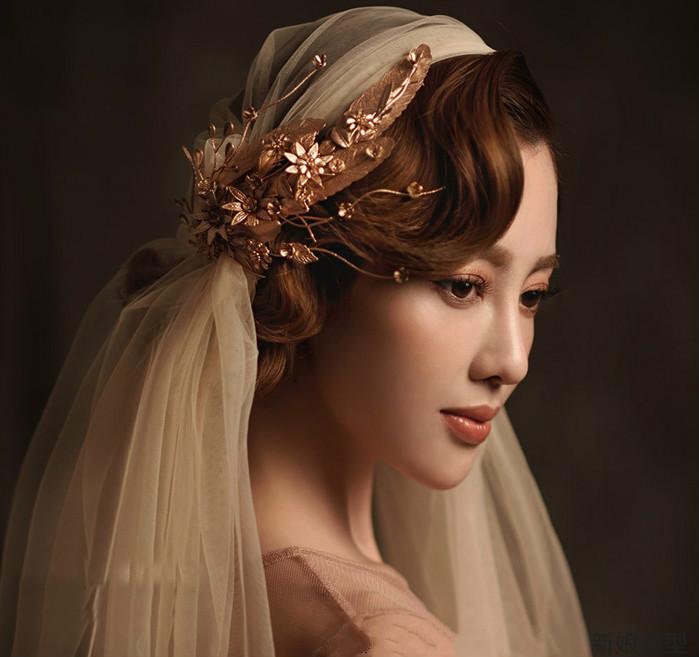 Hair Clips & Barrettes Handmade Baroque Headdress Bridal Super Fairy Gold European And American Atmospheric Retro Wind Wedding Accessories, Golden;silver
Hair Clips & Barrettes Handmade Baroque Headdress Bridal Super Fairy Gold European And American Atmospheric Retro Wind Wedding Accessories, Golden;silver