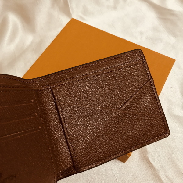 M60895 MULTIPLE WALLET Designer Mens Bifold Canvas Wallets Card Holder Pocket OrganiserCasual Fashion Versatile Style, Navy blue with flowers
M60895 MULTIPLE WALLET Designer Mens Bifold Canvas Wallets Card Holder Pocket OrganiserCasual Fashion Versatile Style, Navy blue with flowers