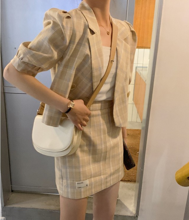 Korea Summer Elegant Two Piece Set Women Fashion Plaid Puff Sleeve Chic Top + High Waist Bodycon Mini Skirts Suit 210519