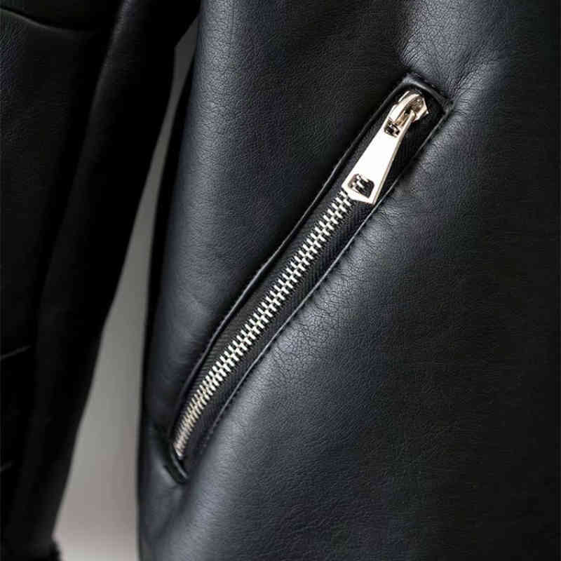 Vintage Woman Faux Leather Coat with Fur Fashion Ladies Winter Thick Motorcycle Outwear Female Warm Zipper Jacket 210515